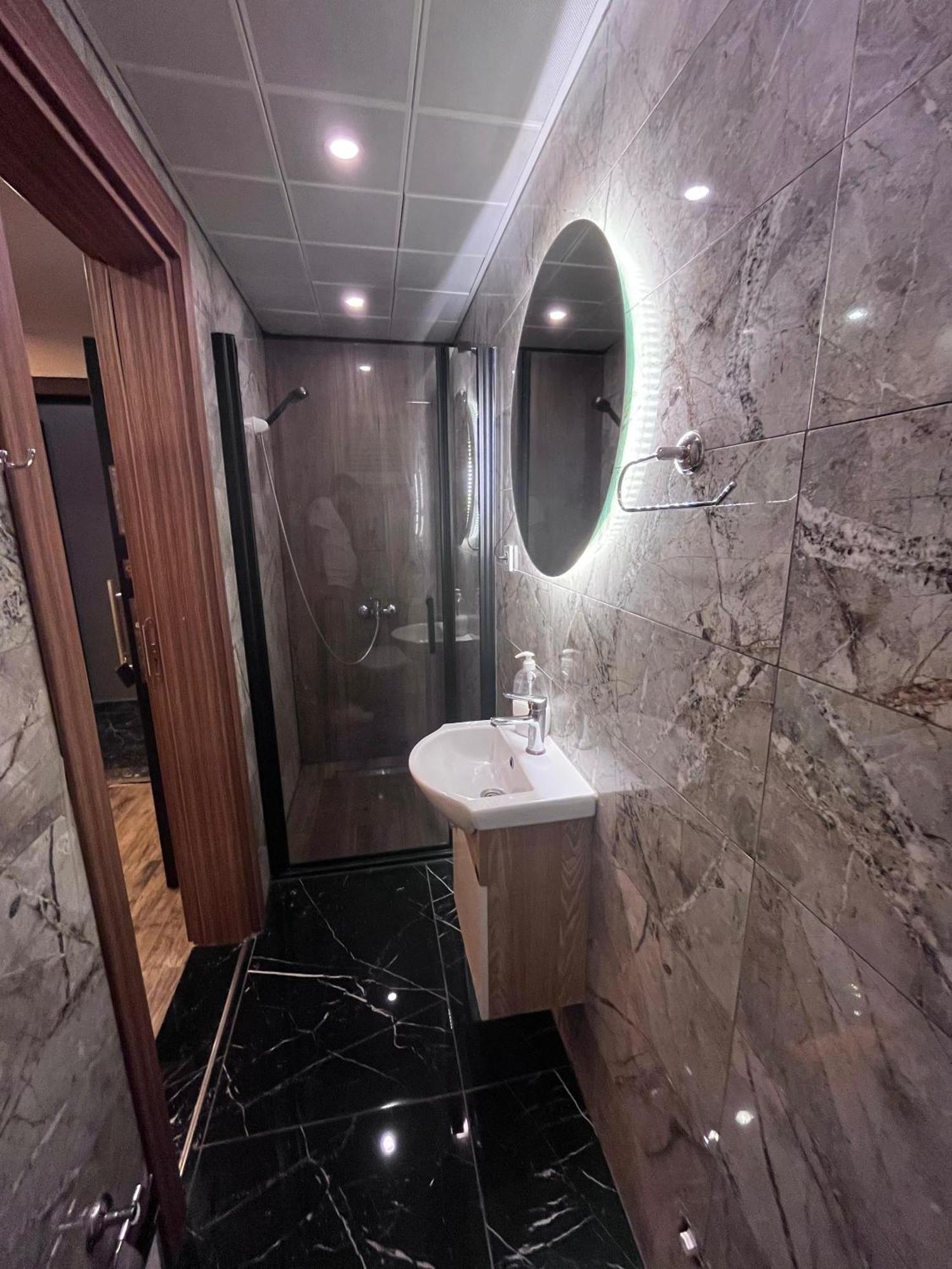 Yakamoz Apart Otel Antalya Exterior photo